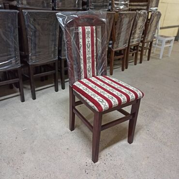 Stolice: Stolice za Terpezariske Cena po komadu 30 e Boju tapacira i drveta — 17