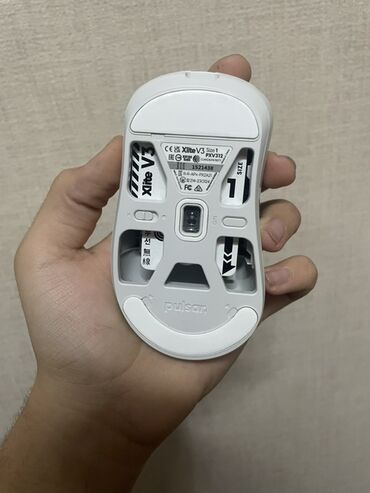 Mauslar: Pulsar Xlite V3 (Size 1) oyun siçanı + 4K Wireless Dongle Məhsul — 3