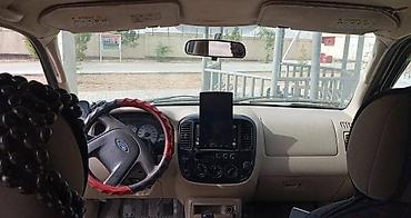 Ford: Ford Maverick: 2003 г., 2 л, Механика, Бензин, Внедорожник — 9