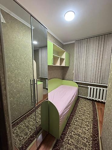сдаю с подсилением: 4 комнаты, 8 мкр Собственник, Семейным, С мебелью полностью — 7