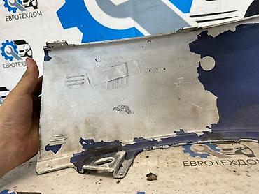 наклатка: Накладка на бампер Volvo, Б/у, Оригинал — 7