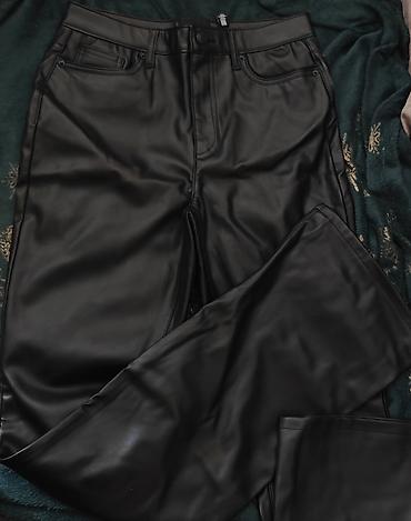 ugg klompe: Vero moda eko pantalone. Dubok struk, zvoncare. Nisu oresiroke dole — 4