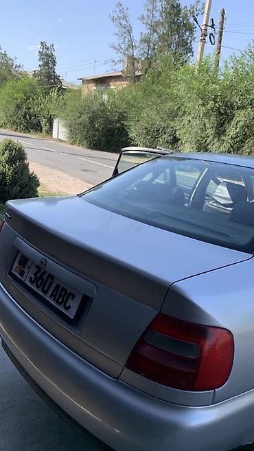 ауди 100 крло: Audi A4: 1996 г., 1.8 л, Механика, Бензин, Седан — 6