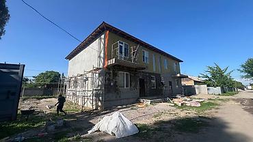 Продажа таунхаусов: 3 комнаты, 97 м², 5 соток, Аламедин-1 мкр Септик, Горячая вода, Электричество — 29