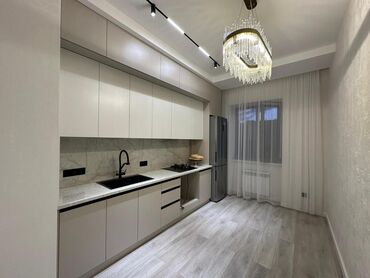 Продажа квартир: 3 комнаты, 104 м², Элитка, 3 этаж, Евроремонт