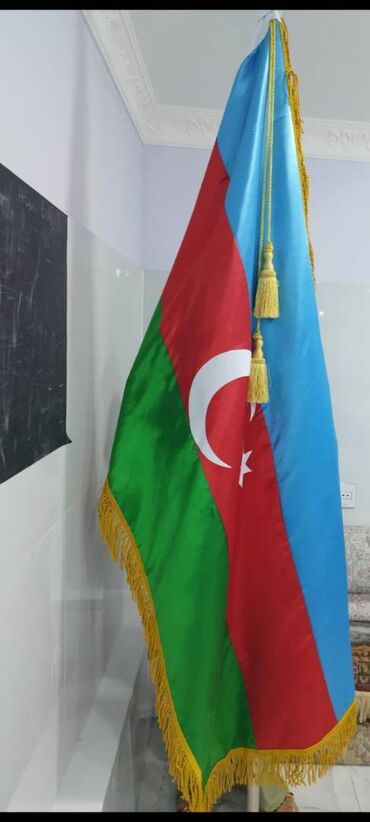 fasad boya renkleri: Kabinet üçün bayraqların sifarişi