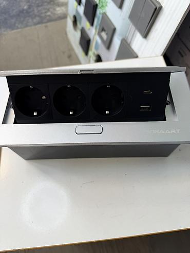 Розетка, С USB, Встроенные, 3 розетки
