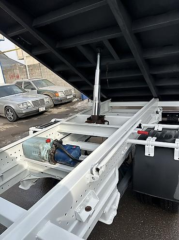 Легкий грузовой транспорт: Легкий грузовик, Mercedes-Benz, Дубль, 3 т, Б/у at lalafo.kg — 6 Легкий грузовой транспорт: Легкий грузовик, Mercedes-Benz, Дубль, 3 т, Б/у — 6