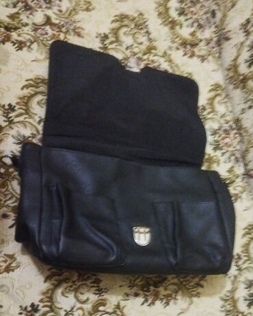 Çantalar: Brend əl çantaları,Roxy 20manat,qara dəri 7man,hermes ağ12man — 8