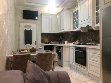 Uzunmüddətli kirayə mənzillər: Sabunçu rayonu, Bakıxanov qəsəbəsində Aygün moll yaxınlığında 23 -da lalafo.az — 16 Uzunmüddətli kirayə mənzillər: Sabunçu rayonu, Bakıxanov qəsəbəsində Aygün moll yaxınlığında 23 — 16