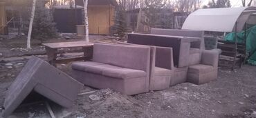 Мебель: Прямой диван, цвет - Серый, Б/у