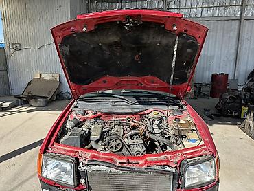 Audi: Audi 100: 1994 г., 2 л, Механика, Бензин, Универсал — 10