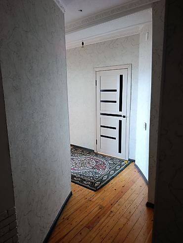 дом в аренду: КВАРТИРА БЕРИЛЕТ 2 комнат ВАННА,ТУАЛЕТ отдельно . 6. айдан .1. жылга — 2