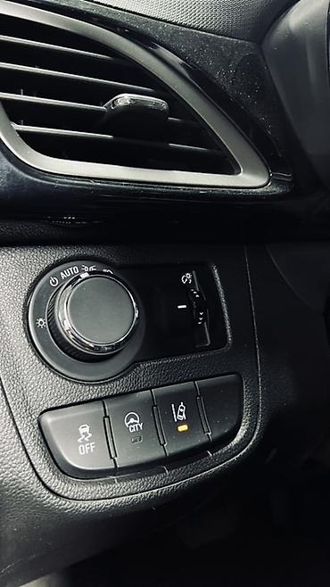 Chevrolet: Chevrolet Spark: 2019 г., 1 л, Вариатор, Бензин, Хэтчбэк — 12