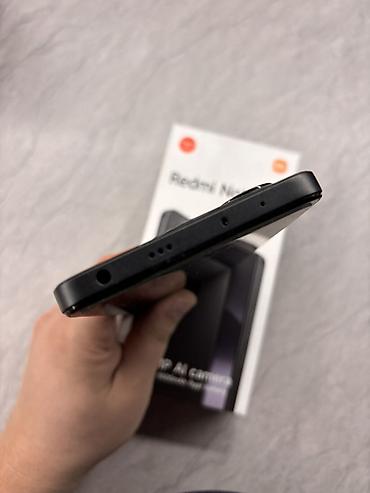 vileda usisivač 3 u 1: Telefon odlicno ocuvan 10/10 bez tackice jedne na sebi . Memorija — 6
