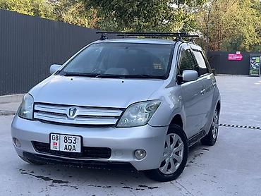 японские машины: Toyota Ist: 2004 г., 1.3 л, Автомат, Бензин, Хэтчбэк — 2