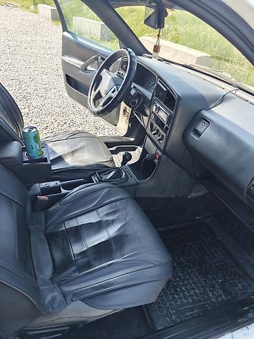 Volkswagen: Volkswagen Passat Variant: 1992 г., Универсал — 11