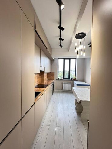 квартиру в аламедине: 3 комнаты, 75 м², Элитка, 4 этаж, Дизайнерский ремонт