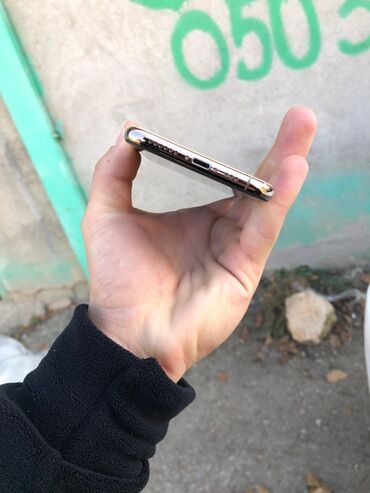 Apple iPhone: IPhone Xs, 64 GB, Qızılı, Simsiz şarj — 3