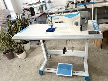 продам швейные машинки: Швейная машина Jack, Полуавтомат