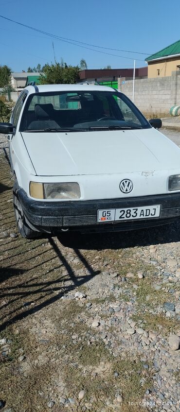 пасат b6: Volkswagen Passat: 1992 г., 1.8 л, Механика, Бензин, Универсал