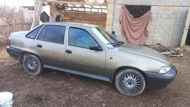 сидение на нексию: Daewoo Nexia: 1.5 л | 2000 г. | Седан