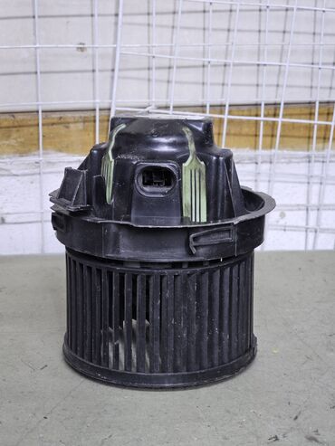 Электрические моторчики: Электрический моторчик Peugeot 2009 г., Б/у, Оригинал, Германия — 3