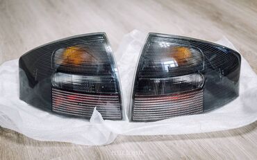 Стоп-сигналы: Комплект стоп-сигналов Audi Оригинал
