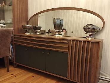 dolablar ucuz: Modern dizaynlı qonaq otağı üçün bufet və böyük güzgü dəsti — 1