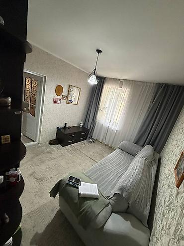 Продажа коттеджей и домов: Продается дом в Чон-Арык. Участок - 9,75сот. Широкий — 1