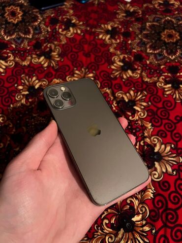 Apple iPhone: IPhone 12 Pro, Б/у, 128 ГБ, Black Titanium, 81 % — 1