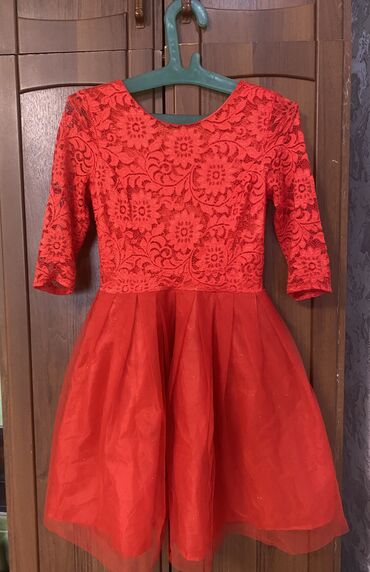 вечерние платья сиреневого цвета: Вечернее платье, Короткая модель, Без рукавов, S (EU 36)