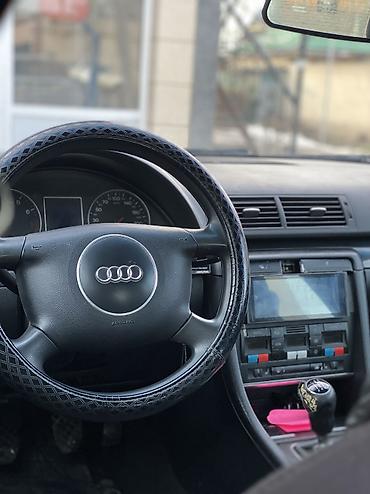 Audi: Audi A4: 2002 г., 1.6 л, Механика, Бензин, Седан — 7