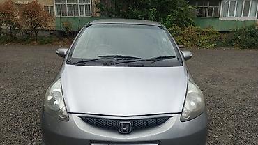 Honda: Honda Fit: 2005 г., 1.3 л, Бензин, Хэтчбэк — 4