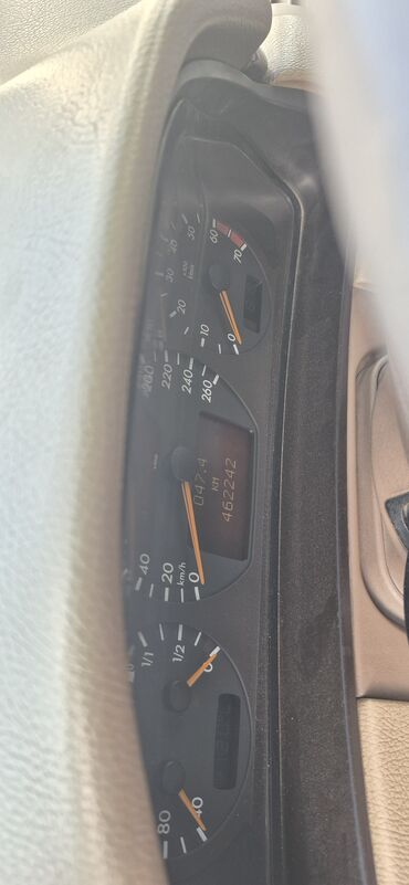 Mercedes-Benz: Mercedes-Benz E-Class W210 sedan prablemsiz masindi ili2000 2001e — 2