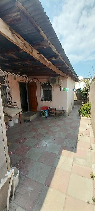 xirdalan evlər: Xırdalan seheri 119 nömrəli marşurut dayanacağına 30 metr mesafede 2 — 1