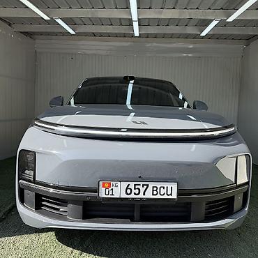 li auto l9: Lixiang L8: 2025 г., 1.5 л, Автомат — 1