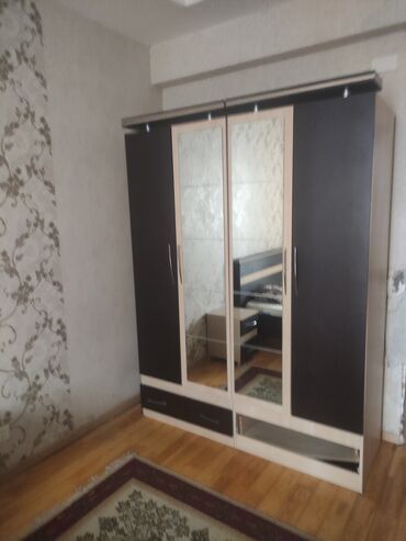 şamlar: 2 təknəfərlik çarpayı, Dolab, Komod, Tumba, Azərbaycan, İşlənmiş