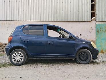 Toyota Yaris: 2005 г., 1.3 л, Кол менен иштөөчү, Бензин, Хетчбек — 4