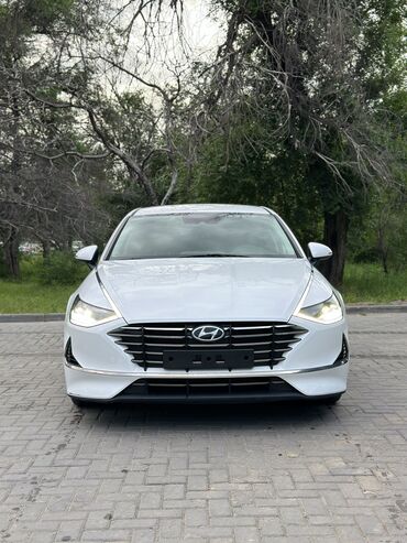 электрические авто: Hyundai Sonata: 2019 г., 2 л, Автомат, Газ, Седан