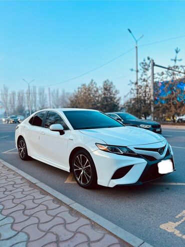 купить тойоту альфард в рассрочку в бишкеке: Toyota Camry: 2018 г., 2.5 л, Автомат, Гибрид, Седан