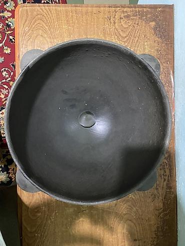 Наборы посуды: Чугунный казан Описание: - Чугунный казан полусферической формы с — 2