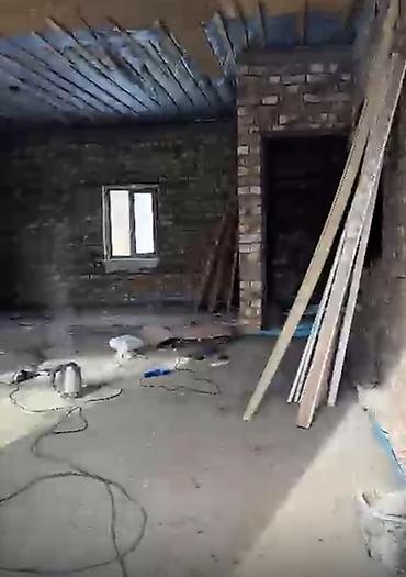 Продажа коттеджей и домов: Дом в Новопокровке - Кирпичный одноэтажный дом с двускатной крышей. - — 5