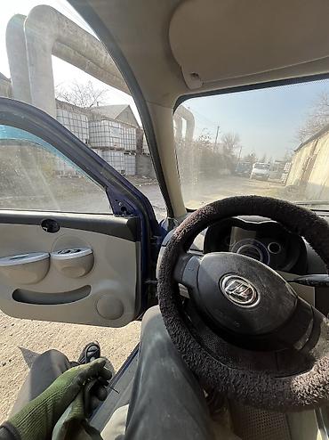 LIFAN: LIFAN Smily: 2012 г., 1.3 л, Механика, Бензин, Хэтчбэк — 12