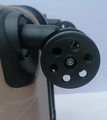 Putni koferi i torbe: Tvrdi kofer na točkićima – zlatno/bež boja - Materijal: čvrsta ABS — 10