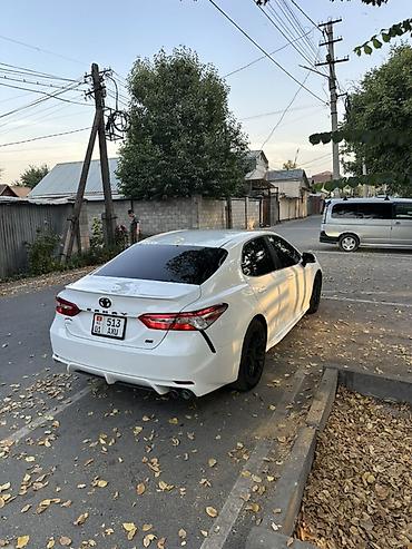 corolla 2018: Toyota Camry: 2020 г., 2.5 л, Автомат, Бензин, Седан — 5