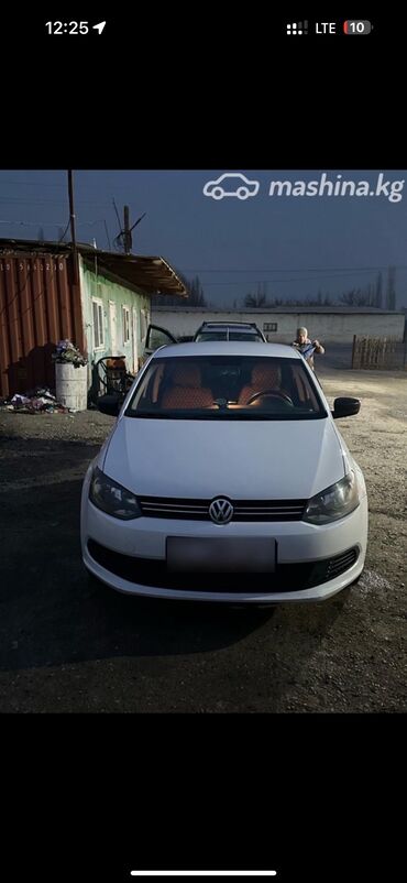 машина за 300000: Volkswagen Polo: 2013 г., 1.6 л, Механика, Бензин, Седан