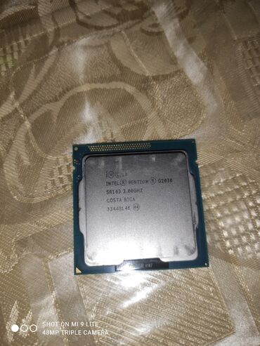 Prosessorlar: Prosessor Intel Pentium G2030, 3-4 GHz, 2 nüvə, İşlənmiş