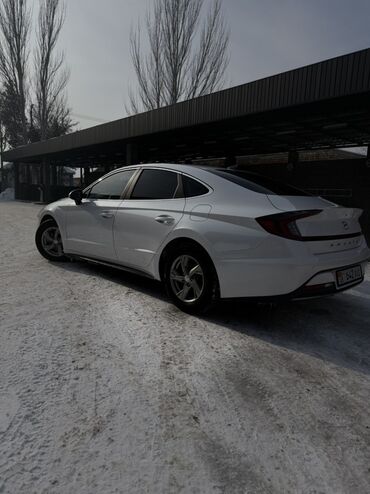 Hyundai: Hyundai Sonata: 2022 г., 2 л, Автомат, Газ, Седан — 5