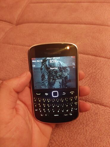 Blackberry: Blackberry Bold Touch 9900, 8 GB, rəng - Qara, Düyməli, Sensor